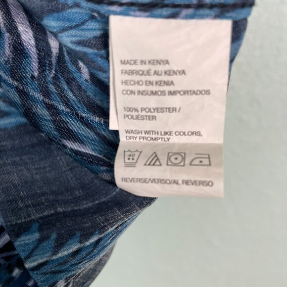 Van Heusen Men’s Air Short Sleeve Button Down Shirt – Blue Leaf Print – Size XL - Picture 4 of 15